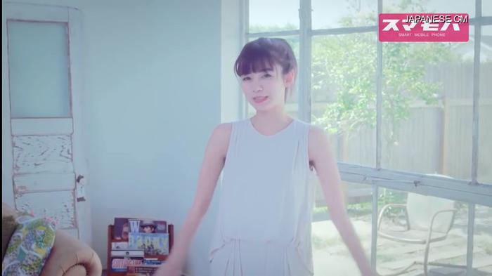池田依来沙的胸有多大？当她侧身的那一刻，网友：老婆真好看！