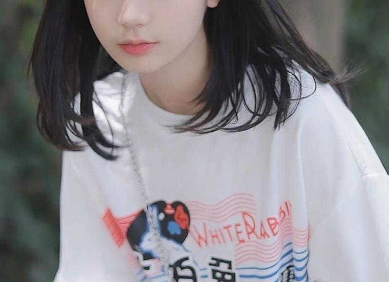 我出轨老婆要离婚怎么挽回，出轨老婆要离婚，如何挽回爱情？