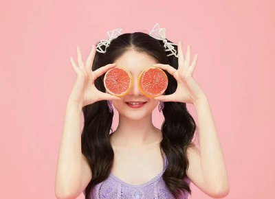 ​女方父母总是掺和我们夫妻的生活，我该怎么办