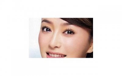 ​我有女朋友，可女客户主动挑明喜欢我