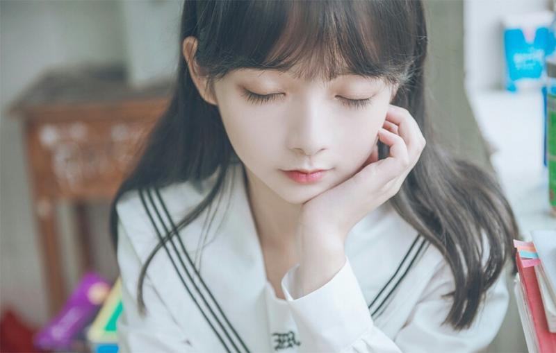 幼儿手淫和哪些因素有关？如何纠正儿童手淫