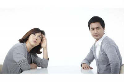 ​老公买房老婆该拿钱吗，婚前公婆全款买房写的老公名字