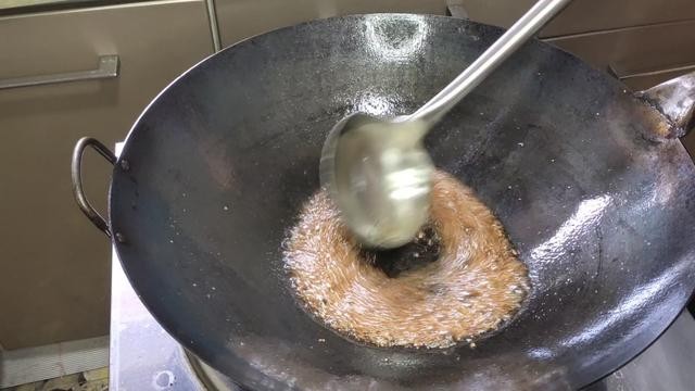 糖醋排骨怎么做好吃掌握1个诀窍（正宗糖醋排骨的做法）(8)