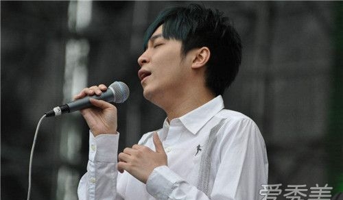 吴青峰为什么歌手(吴青峰为什么不火)  第1张