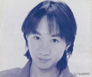​黄家驹葬礼墓地（粉丝元旦期间祭拜黄家驹）
