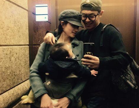 朱亚文的老婆沈佳妮资料（36岁朱亚文与妻子沈佳妮因戏生情）(7)