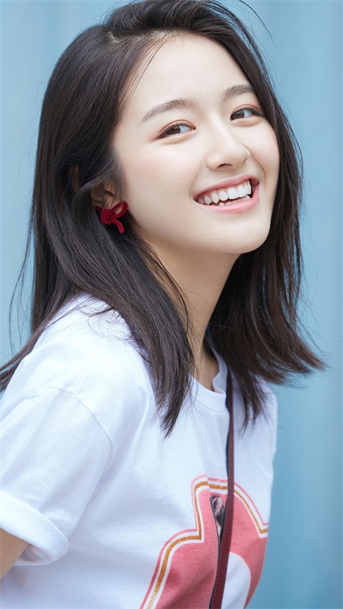 李兰迪，95后女星，北京人，甜美可爱
