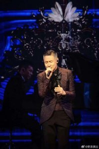 ​突然宣布：取消！不到3天就开一场演唱会，连唱9个月，63岁张学友撑不住了？曾