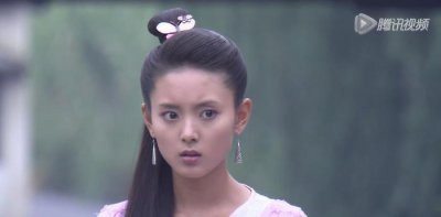 ​楚留香传奇中宋甜儿有7个扮相，新娘装像个男人，还是宫主装最美