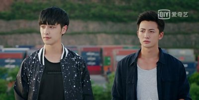 晨阳双男主,高颜值,你被他的笑吸引了吗