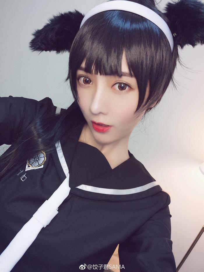 饺子君女刀Cos曝光,网友:这大长腿谁顶得住啊?