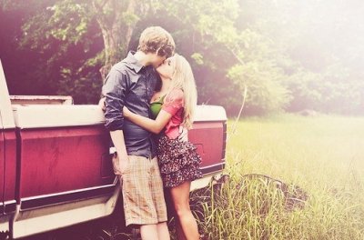 ​关于月亮的短句唯美描写月亮的诗句(59句)