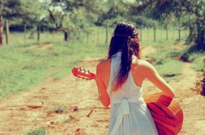 ​简单的友情的句子70条