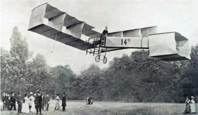 ​1906年谁研制成一架名为双一四的飞机 1906年谁研制双一四飞机
