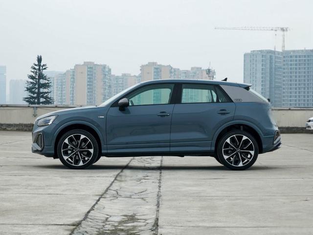 奥迪Q2L2025款自动挡落地要多少钱？奥迪Q2L裸车价-