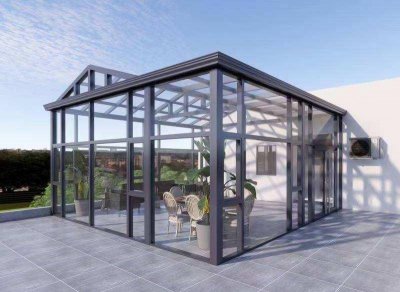 ​为什么许多阳光房都不装玻璃顶，原来它存在这几点“硬伤”