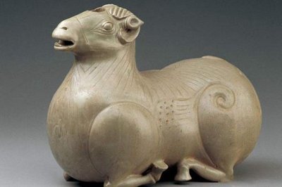 ​青瓷羊形烛台价格