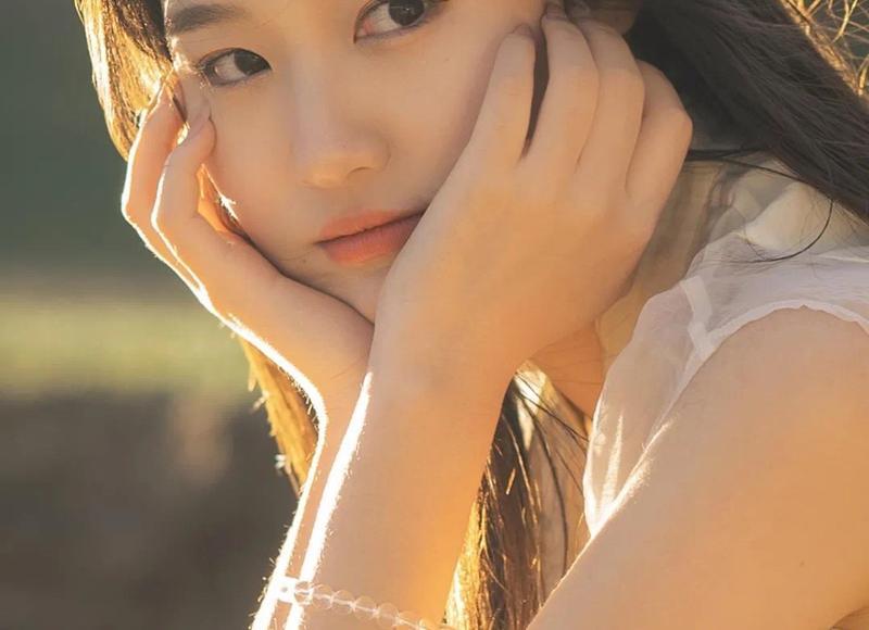 揭开神秘面纱：综述天蝎座女生的性格特点