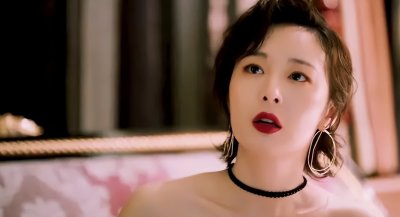 ​“有颜有实力”的高叶