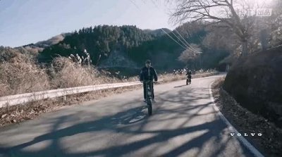 ​分居 20 年无子，这影帝果真有古怪！