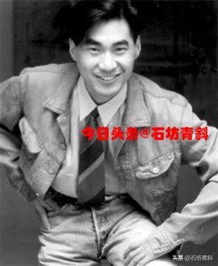 ​歌手文章出道40年,首唱《故乡的云》,曾被封杀,现定居新加坡