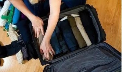 ​伞能不能放在行李箱里托运，飞机托运行李箱不能放什么？