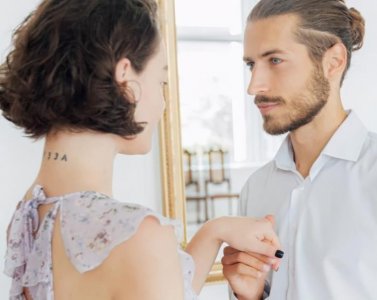 ​凤凰男怕什么女人，聪