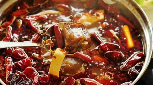 冬季让你大汗淋漓美食，麻辣排骨火锅，做法简单