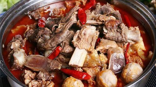 冬季让你大汗淋漓美食，麻辣排骨火锅，做法简单