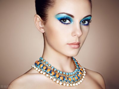 ​十月份出生的是什么星座（十一月份出生的是什么星座）