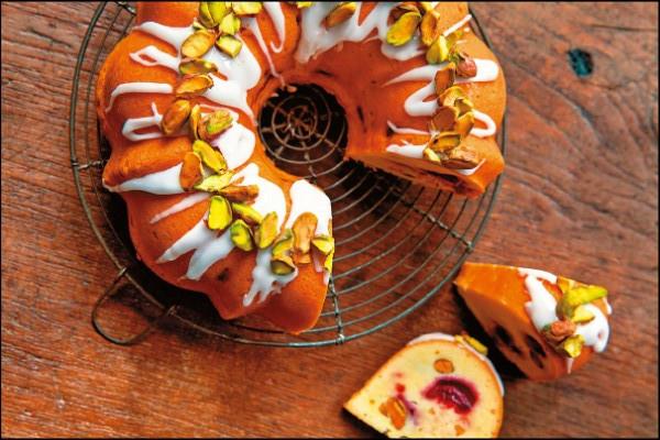 烤蛋糕用奶油好还是植物油好