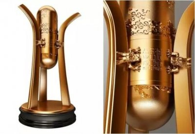 ​主持人的最高荣誉金话筒奖的获得标准是什么？