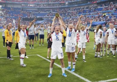 ​2019女足世界杯 美国女足2比0完胜荷兰 四捧世界杯冠军