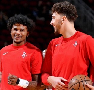 ​主场对阵爵士，火箭队再次变阵！15+9内线重回首发，伊森轮休1场