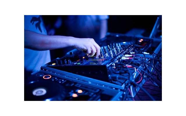 别哭了宝贝dj串烧 别哭了宝贝dj串烧