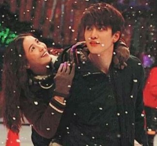 ​李海娜的男友是Mike吗 Mike李海娜结婚照曝光