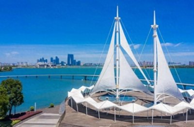 ​金鸡湖景区在哪个城市？江苏苏州的旅游胜地详解