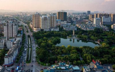 ​以金、银、铜、铁命名的4座城市，金华、银川、铜仁，还有谁？