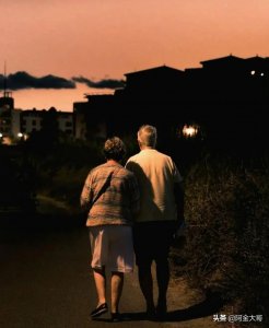 ​头婚和二婚到底哪一个好，有什么利弊？