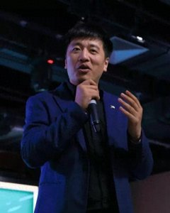 ​指导填报高考志愿的张雪峰怎么了？