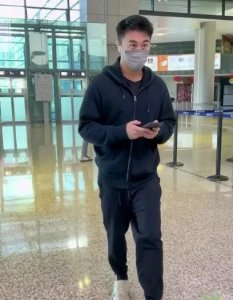 ​赌王之子何猷君，跨越家族光环的科技创业者