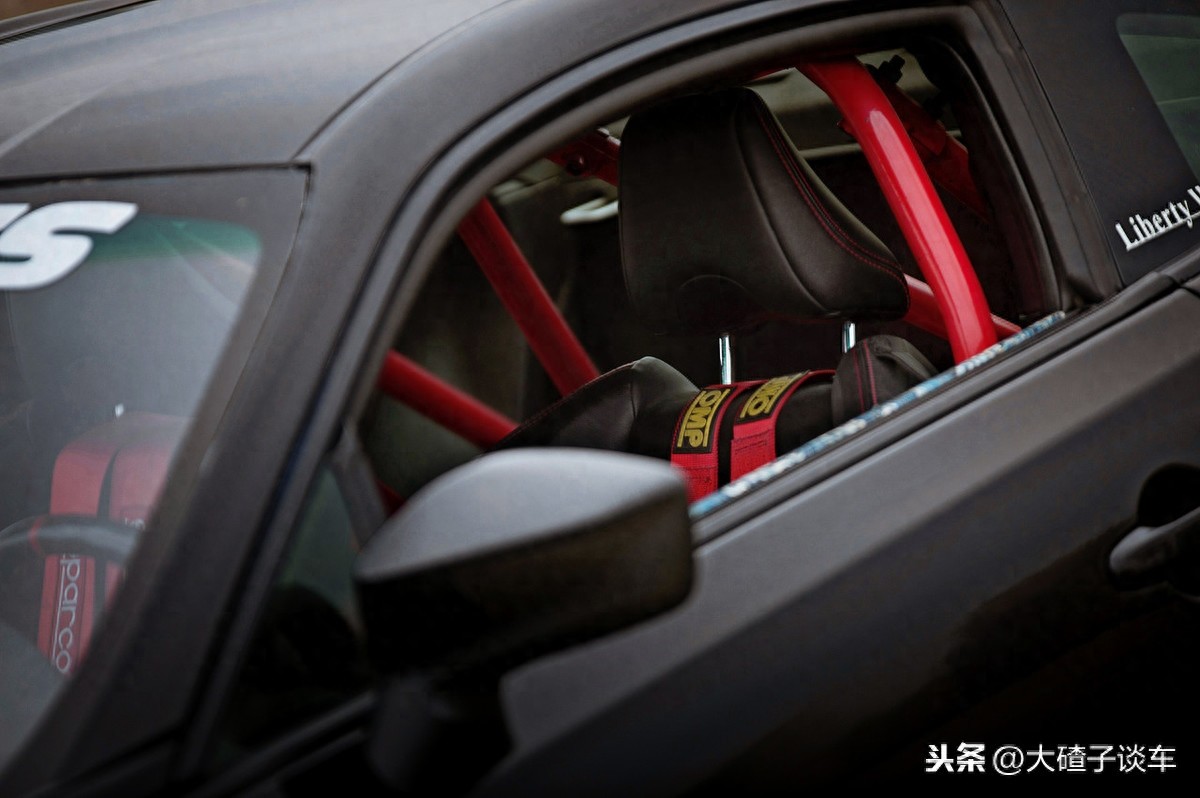 爆改斯巴鲁BRZ，不服赛道刚一刚，干就完了