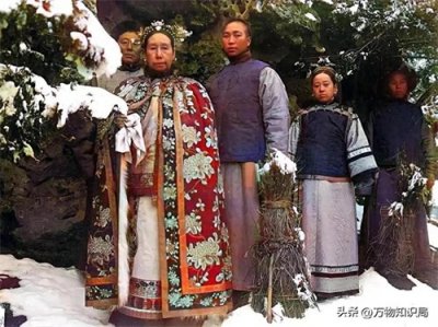 ​慈禧到底长什么样？一张照片被美国收藏多年，与网上完全不一样！
