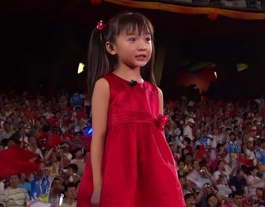 ​童星林妙可：从星途璀璨到如今的无人问津，她究竟都经历了什么？