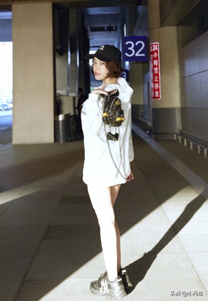 我是女生，漂亮的女生，徐怀钰回来了