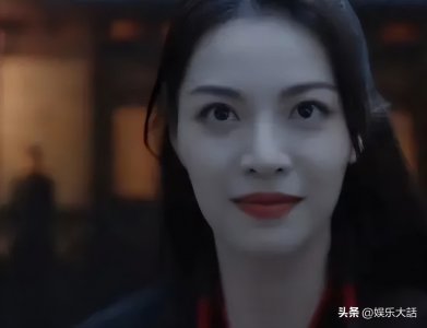 ​“天生男相”的5位女演员，个个撞脸男星，个个星路坎坷，真玄学