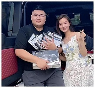 ​一周掉粉千万，贱卖妻子私人物品，豪车仅卖7000，看看猴哥翻车史