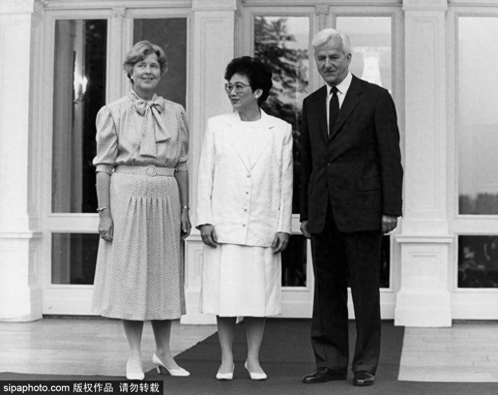 又一位华裔强者，菲律宾政界女强人，也是亚洲首位女总统