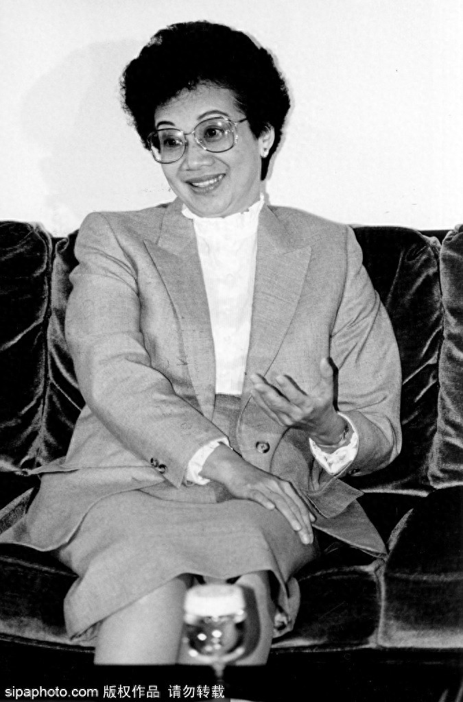 又一位华裔强者，菲律宾政界女强人，也是亚洲首位女总统