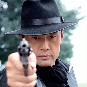 ​63岁演员于荣光，一生洁身自好，却未能守住相守35年的婚姻